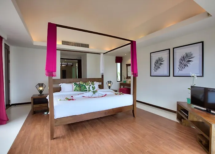 Dhevatara Residence Beachfront Villas