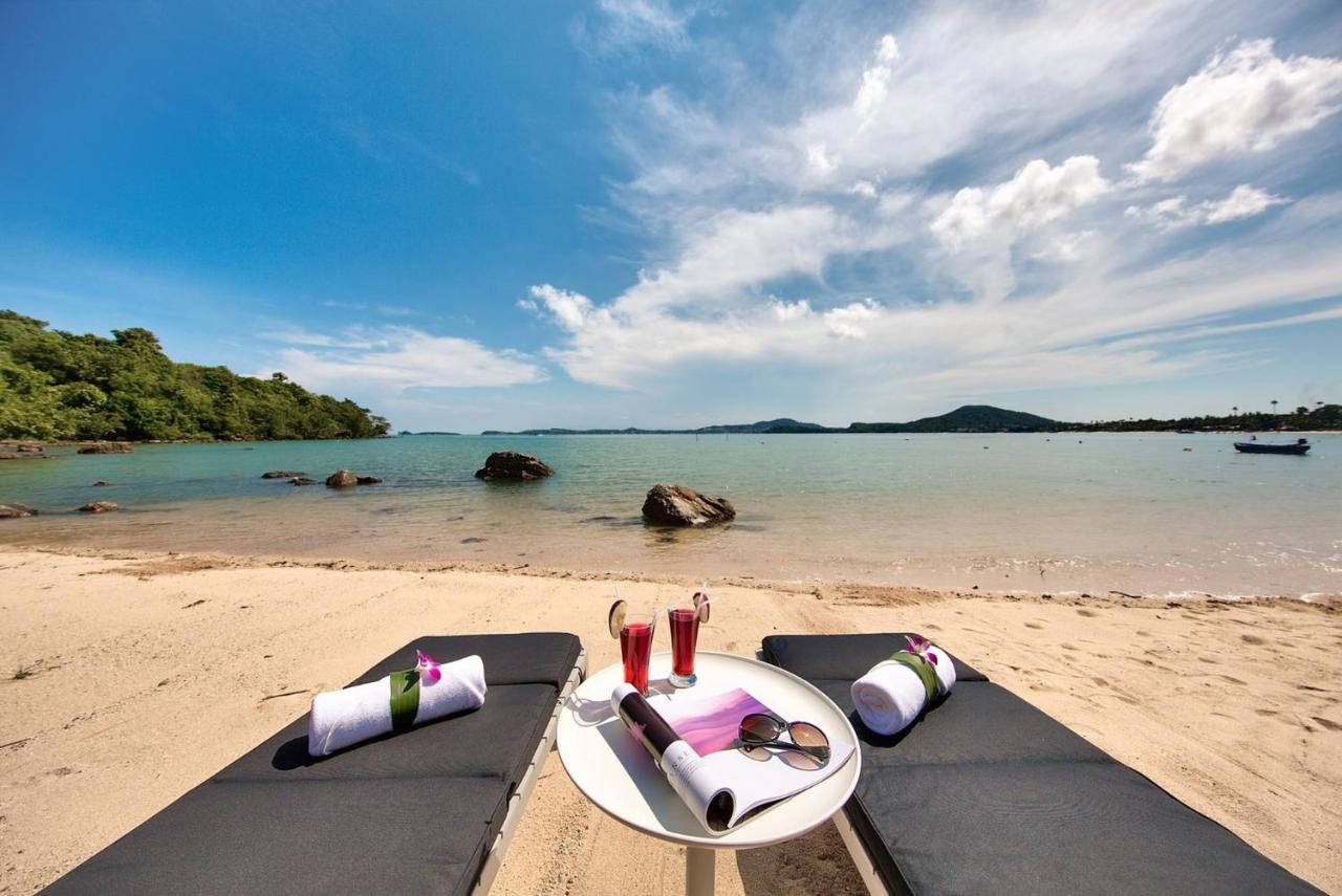Vila Dhevatara Beachfront *